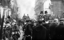 President Woodrow Wilson Arrives in Paris After Armistice, 12-16-1918