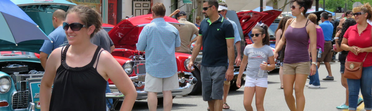 Classic Cars Come Out in Newhall