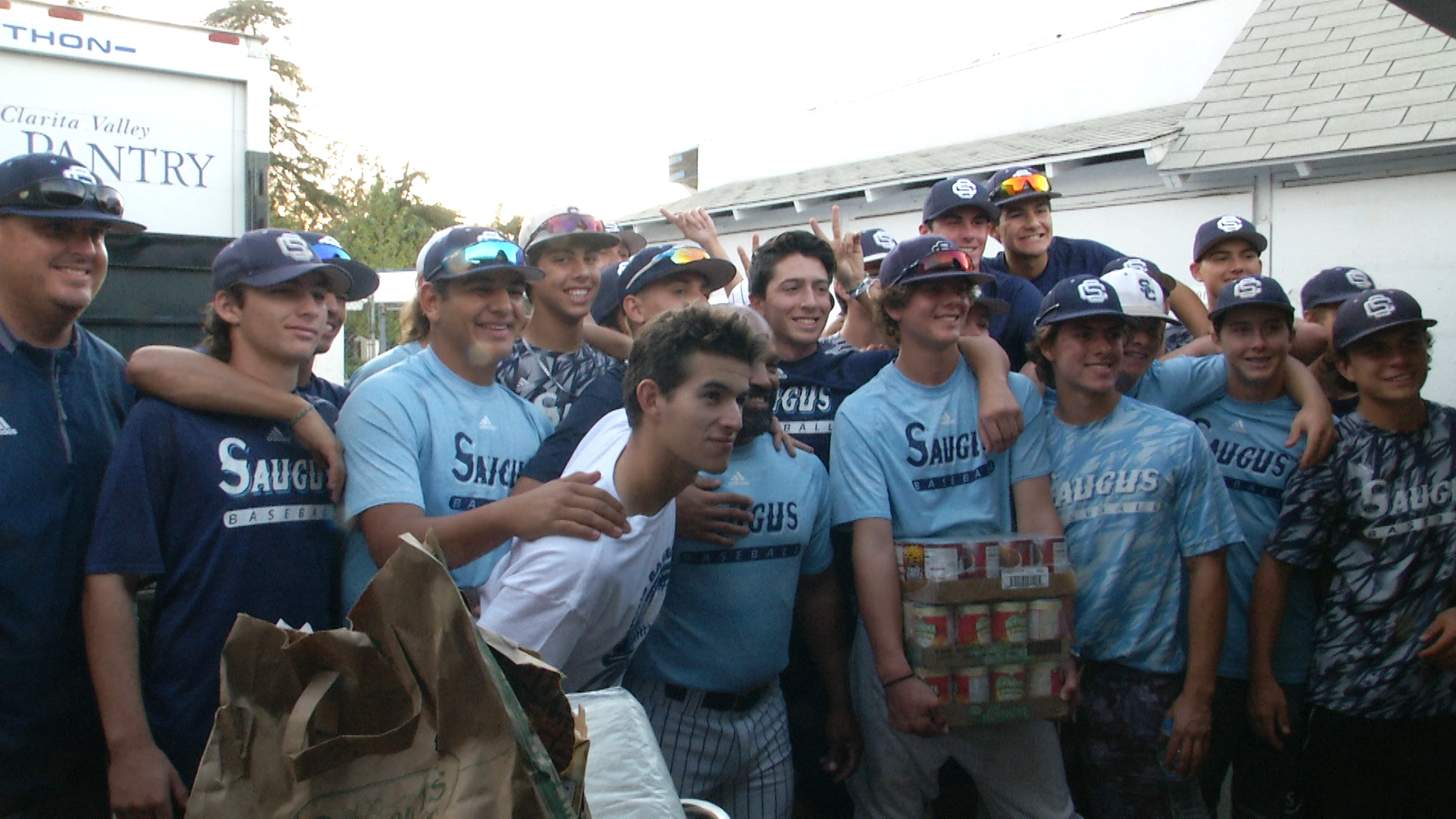 Scvtv Com Around Town Saugus High School Baseball Donates